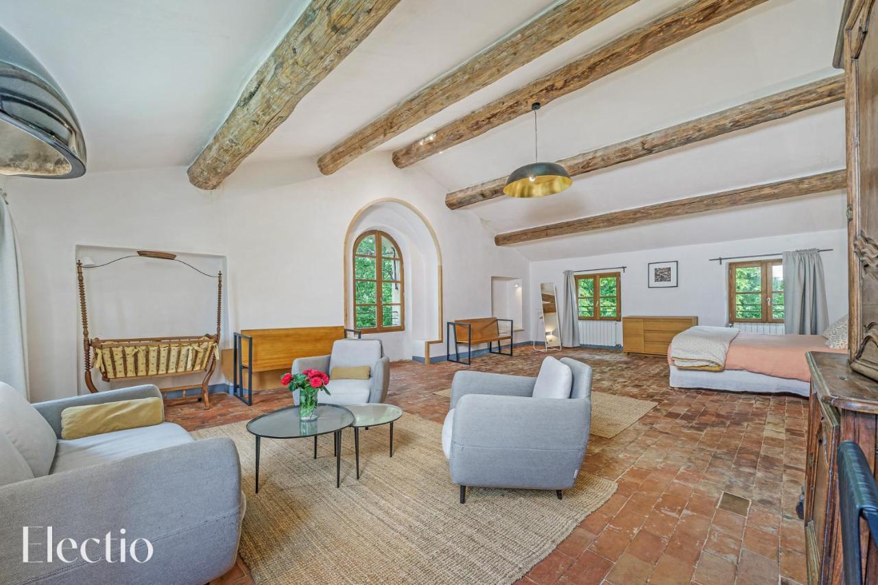 Parenthese En Luberon Hotel Rustrel Exterior photo
